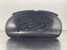 Load image into Gallery viewer, SPEEDOMETER CLUSTER BMW 525i 530i 528i 98 99 - 03 - NW672639
