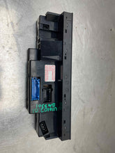 Load image into Gallery viewer, AC HEATER TEMP CONTROL BMW 525i 540i 530i M5 2000 00 2001 01 2002 02 2003 03 - NW672494
