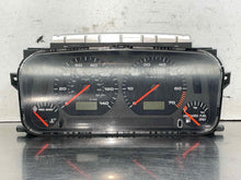 Load image into Gallery viewer, SPEEDOMETER CLUSTER Volkswagen Golf 1999 99 00 01 02 - NW673277
