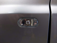 Load image into Gallery viewer, [INVENTORYCAR_YEAR_MAKE_MODEL] SIDE MARKER LAMP LIGHT Fender Mounted - NW673225
