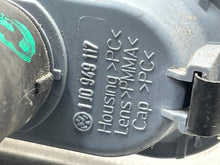 Load image into Gallery viewer, [INVENTORYCAR_YEAR_MAKE_MODEL] SIDE MARKER LAMP LIGHT Fender Mounted - NW673225
