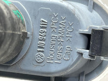 Load image into Gallery viewer, [INVENTORYCAR_YEAR_MAKE_MODEL] SIDE MARKER LAMP LIGHT Fender Mounted - NW673100
