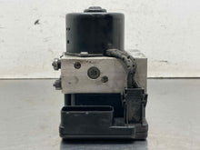 Load image into Gallery viewer, ABS PUMP VW GOLF JETTA 1997 98 99 00 01 02 - NW672897
