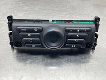 Load image into Gallery viewer, AC HEATER TEMP CONTROL Mini Cooper 2002 02 03 04 - 08 - NW673361
