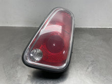 Load image into Gallery viewer, TAIL LIGHT LAMP ASSEMBLY Cooper Mini 1 02 03 04 05 06 07 08 Right - NW673161
