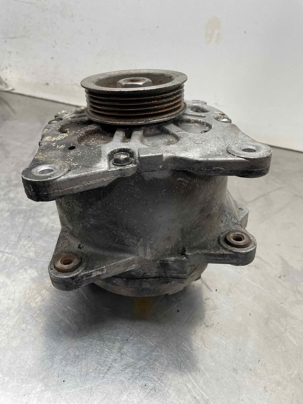 ALTERNATOR Audi S4 RS4 2005 05 2006 06 2007 07 08 09 - NW673179