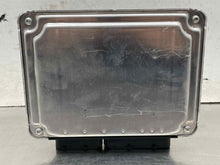 Load image into Gallery viewer, ECU ECM COMPUTER Audi S4 2005 05 - NW673210
