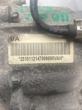 Load image into Gallery viewer, TRANSFER CASE BMW 530xi 528xi 328xi 332xi 2006 06 2007 07 2008 08 09 2010 10 - NW674535
