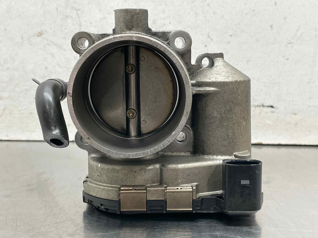 THROTTLE BODY Beetle Jetta Golf 99 00 01 02 03 04 05 06 - NW674783