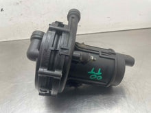 Load image into Gallery viewer, AIR INJECTION PUMP SMOG Audi A6 TT S6 A4 Allroad Passat 1997 97 1998 98 99 - 03 - NW674694
