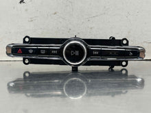 Load image into Gallery viewer, FRONT TEMPERATURE CONTROLS Volvo XC90 16 17 18 19 20 21 - NW674968
