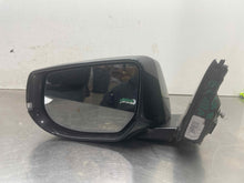 Load image into Gallery viewer, Side View Door Mirror Cadillac XTS 2016 - NW675630

