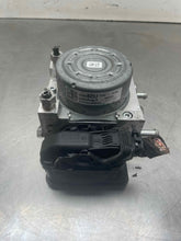 Load image into Gallery viewer, ABS Pump Cadillac XTS 2016 - NW675604
