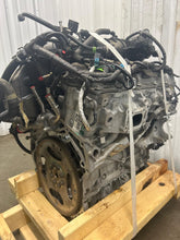 Load image into Gallery viewer, Engine Motor Cadillac XTS 2016 - NW675770
