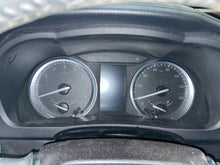 Load image into Gallery viewer, Speedometer Cluster  HIGHLANDER 2017 - NW675572

