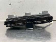 Load image into Gallery viewer, FRONT TEMPERATURE CONTROLS Nissan Pathfinder 13 14 15 16 - NW676089
