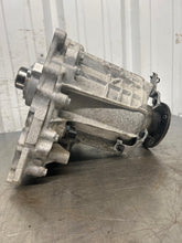 Load image into Gallery viewer, TRANSFER CASE Infiniti G37 G25 EX35 M56 2011 11 2012 12 2013 13 - NW676290
