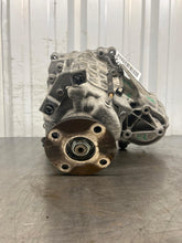 Load image into Gallery viewer, TRANSFER CASE Infiniti G37 G25 EX35 M56 2011 11 2012 12 2013 13 - NW676290
