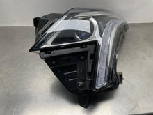 Load image into Gallery viewer, Headlight Lamp Assembly Cadillac XT5 2018 - NW676238
