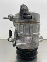 Load image into Gallery viewer, AC Compressor Cadillac XT5 2018 - NW676336
