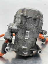 Load image into Gallery viewer, AC COMPRESSOR Toyota Prius 2004 04 2005 05 2006 06 07 - NW676645
