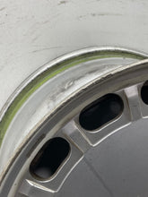 Load image into Gallery viewer, WHEEL Mercedes 300D 420 560SL 86 87 88 89 - NW677967

