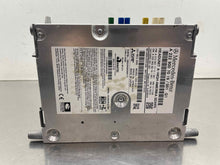 Load image into Gallery viewer, Radio  MERCEDES E-CLASS 2019 - NW677351

