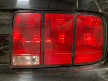 Load image into Gallery viewer, TAIL LIGHT LAMP ASSEMBLY Ford Mustang 05 06 07 08 09 Right - NW677887
