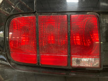 Load image into Gallery viewer, TAIL LIGHT LAMP ASSEMBLY Ford Mustang 05 06 07 08 09 Left - NW677348

