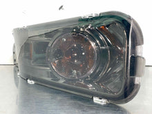 Load image into Gallery viewer, PARKLAMP Ford Mustang 2005 05 2006 06 2007 07 2008 08 2009 09 Right - NW677816
