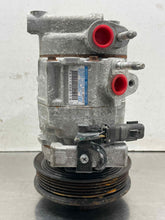 Load image into Gallery viewer, AC Compressor Dodge Durango 2020 - NW677482
