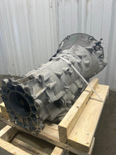 Load image into Gallery viewer, Transmission Dodge Durango 2020 - NW677405
