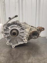 Load image into Gallery viewer, TRANSFER CASE Dodge Durango Jeep Grand Cherokee 2011-2020 - NW677677
