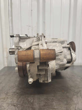 Load image into Gallery viewer, TRANSFER CASE Dodge Durango Jeep Grand Cherokee 2011-2020 - NW677677
