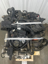 Load image into Gallery viewer, ENGINE MOTOR Santa Fe Sonata Sonata Hybrid Optima Sorento 15-19 2.4L VIN 3/F/B - NW677509
