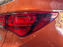 Load image into Gallery viewer, Tail Lamp Light Hyundai Santa Fe 2017 - NW677400

