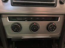 Load image into Gallery viewer, TEMPERATURE CONTROLS Volkswagen Golf 2015 15 2016 16 2017 17 - NW678492
