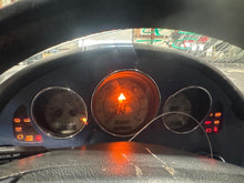 Load image into Gallery viewer, SPEEDOMETER CLUSTER Mercedes SLK230 1998 98 - NW679063
