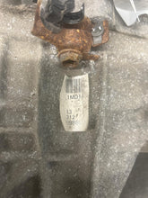 Load image into Gallery viewer, TRANSFER CASE Infiniti G37 G25 EX35 M56 2011 11 2012 12 2013 13 - NW679167
