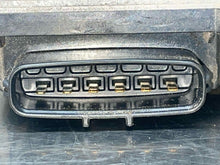 Load image into Gallery viewer, THROTTLE BODY Mazda Miata MX-5 06 07 08 09 10 11 12 13 14 - NW679168
