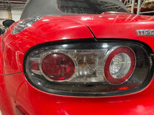 Load image into Gallery viewer, TAIL LIGHT LAMP ASSEMBLY Miata MX-5 2006 06 2007 07 2008 08 Left - NW679065
