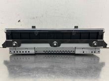 Load image into Gallery viewer, INFO-GPS SCREEN Lexus GS350 GS450H 2014 14 - NW679623
