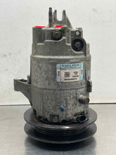 Load image into Gallery viewer, [INVENTORYCAR_YEAR_MAKE_MODEL] AC A/C AIR CONDITIONING COMPRESSOR - NW679690
