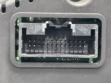 Load image into Gallery viewer, Speedometer Cluster Ford Explorer 2014 - NW680113
