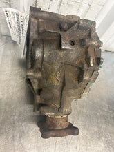 Load image into Gallery viewer, [INVENTORYCAR_YEAR_MAKE_MODEL] TRANSFER CASE - NW680228
