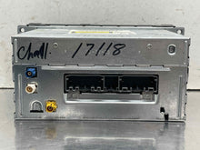 Load image into Gallery viewer, Radio  CHALLENGER 2009 - NW679857
