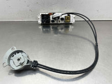 Load image into Gallery viewer, Temperature Controls Ford Mustang 2002 - NW681130

