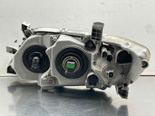 Load image into Gallery viewer, HEADLIGHT LAMP ASSEMBLY Toyota Camry 2010 10 2011 11 Right - NW681034
