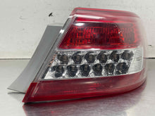 Load image into Gallery viewer, OUTER TAIL LIGHT LAMP Toyota Camry 2010 10 2011 11 Right - NW680947
