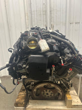 Load image into Gallery viewer, Engine Motor GMC Acadia 2012 - NW680890
